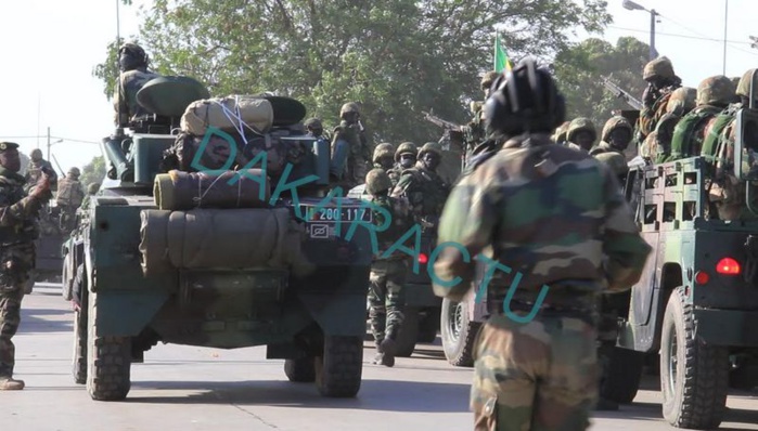 (Images exclusives) L’entrée des soldats sénégalais en Gambie