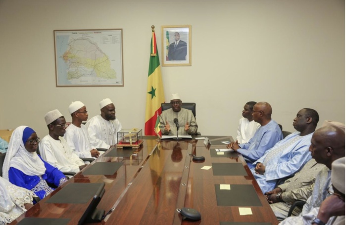 AUDIENCE AU PALAIS : Macky Sall reçoit les lauréats du Concours international de récitation du Coran AUDIENCE AU PALAIS : Macky Sall reçoit les lauréats du Concours international de récitation du Coran