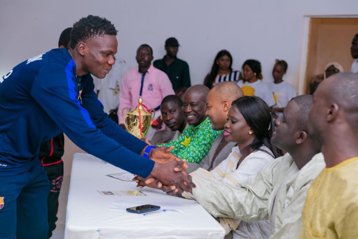 Cheikh Bakhoum à propos des Législatives : « Nous sommes en mode TGV » Cheikh Bakhoum à propos des Législatives : « Nous sommes en mode TGV »