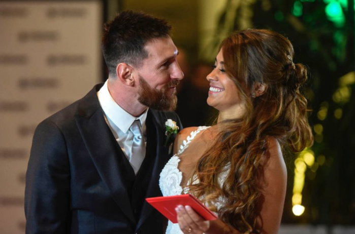 Du beau monde pour le mariage de Leo Messi et Antonella Roccuzzo à Rosario (Photos) Du beau monde pour le mariage de Leo Messi et Antonella Roccuzzo à Rosario (Photos)