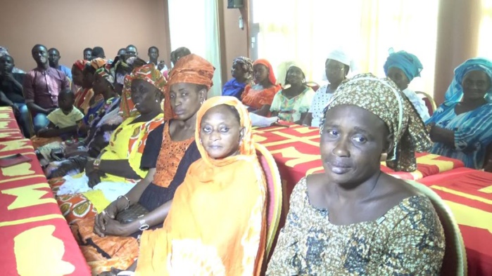 El Malick Seck lance sa campagne à Thiès : Le leader du mouvement Changer Thiès a rencontré la presse locale devant ses principaux responsables El Malick Seck lance sa campagne à Thiès : Le leader du mouvement Changer Thiès a rencontré la presse locale devant ses principaux responsables