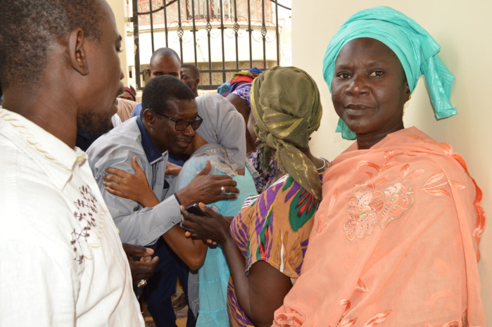 Campagne Législatives : Mary Teuw Niane offre le village de Ngalèle à Macky Sall sur un plateau d’argent. Campagne Législatives : Mary Teuw Niane offre le village de Ngalèle à Macky Sall sur un plateau d’argent.