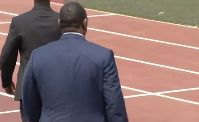 IMAGES : Arrivée de Macky Sall , ce matin au Stadium Amahoro de Kigali pour l'investiture de Paul Kagame...