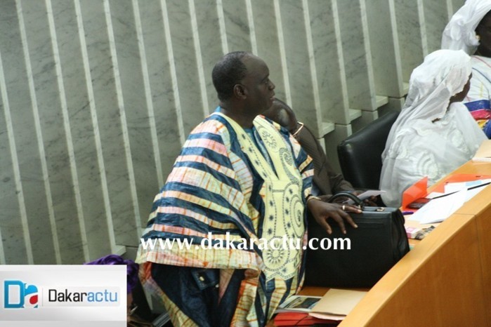 Le grand boubou coloré de Me Elhadji Diouf