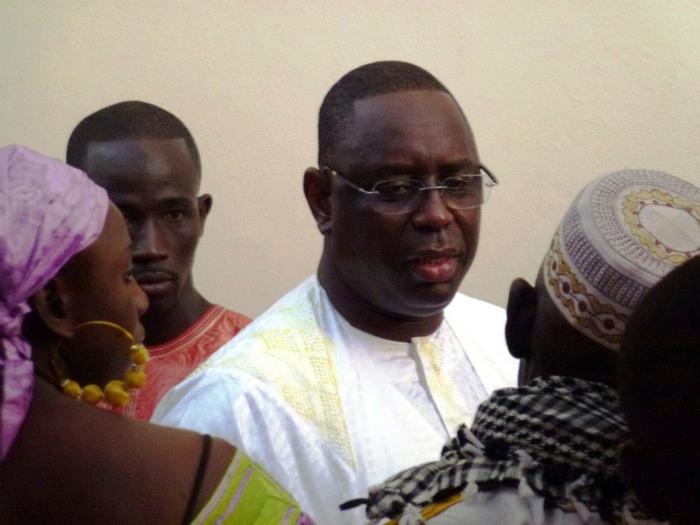 Voeux de Tabaski chez Macky Sall à mermoz ( Photos) Voeux de Tabaski chez Macky Sall à mermoz ( Photos)