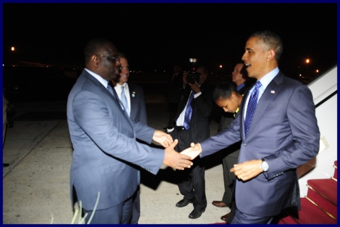 Barack Obama est arrivé à Dakar (PHOTOS)