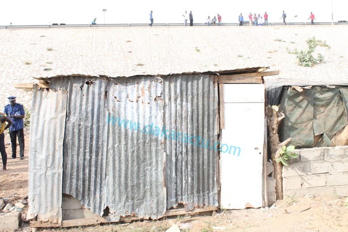 Incendie près du Cices Près d’une dizaine de baraques réduites en cendres (IMAGES) Incendie près du Cices Près d’une dizaine de baraques réduites en cendres (IMAGES)