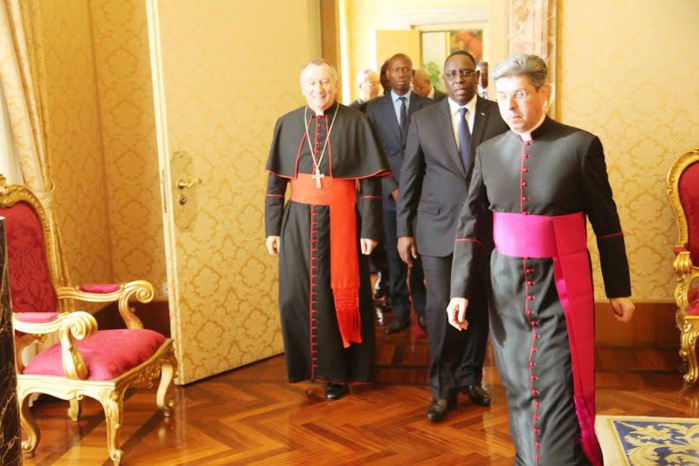 VATICAN : Le président de la République Macky Sall reçu en audience par le Pape François VATICAN : Le président de la République Macky Sall reçu en audience par le Pape François
