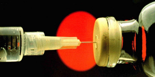 Étonnant vaccin contre Ebola ! (Jeune Afrique) Étonnant vaccin contre Ebola ! (Jeune Afrique)