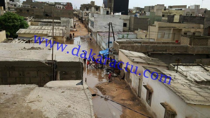 Forte pluie : Beaucoup de quartiers de Dakar déjà sous les eaux (IMAGES)