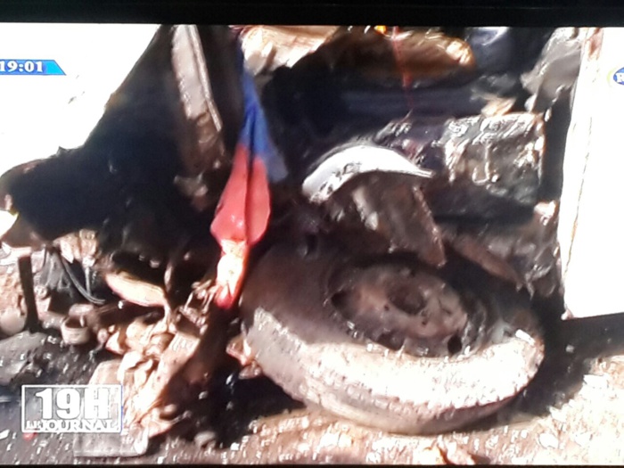 MARISTES : Une collision entre un bus Tata et un Ndiaga Ndiaye fait un mort et une cinquantaine de blessés MARISTES : Une collision entre un bus Tata et un Ndiaga Ndiaye fait un mort et une cinquantaine de blessés