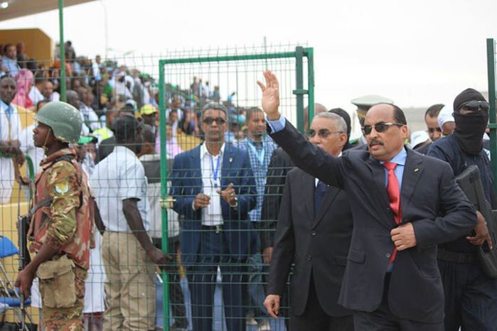 Le président mauritanien montre sa toute-puissance lors d’un match de football