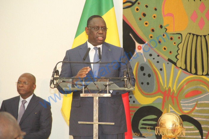 Le président Macky Sall sur la caricature de Jeune Afrique : " Je condamne très fermement cette pratique de caricaturer la religion ou la foi des autres. Ce sont des attitudes irresponsables! "