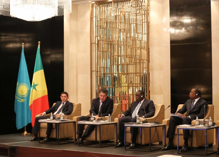 Rencontre entre le président Macky Sall et les acteurs majeurs de l'économie du Kazakhstan Rencontre entre le président Macky Sall et les acteurs majeurs de l'économie du Kazakhstan
