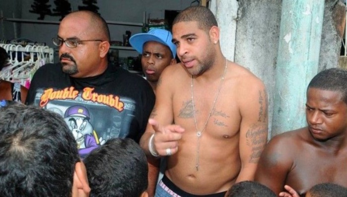 INSOLITE : La nouvelle vie d'Adriano le criminel des favelas