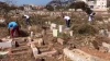 Les images du désherbage du cimetière de Yoff par l’association Intérêt Général