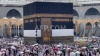 Des pèlerins se massent dans la Grande Mosquée à l'approche du premier hajj depuis la pandémie