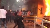 Burkina Faso: des manifestants mettent le feu devant l'ambassade de France