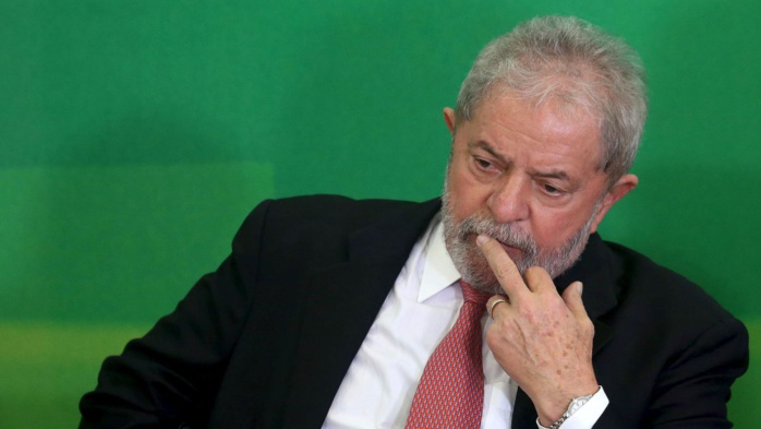 BRÉSIL : L'ex-président Lula inculpé pour corruption et blanchiment d'argent