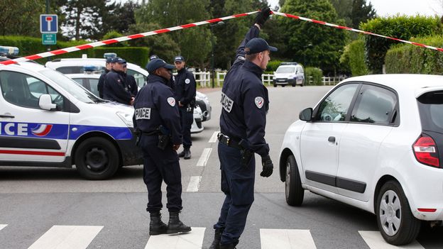 Les erreurs des autorités françaises dans la lutte contre le terrorisme (par Mamadou Saliou DIALLO)