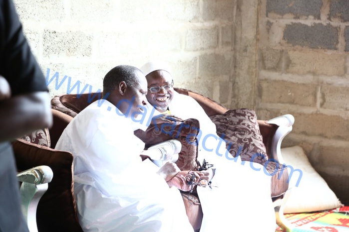 Les images de la célébration de l'Aid El Kebir à la mosquée Mazalikoul Jinnan Les images de la célébration de l'Aid El Kebir à la mosquée Mazalikoul Jinnan