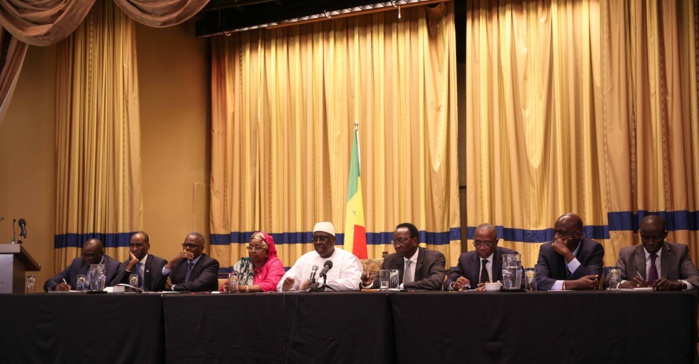 IMAGES : Le président Macky Sall rencontre les Sénégalais vivant au Canada IMAGES : Le président Macky Sall rencontre les Sénégalais vivant au Canada