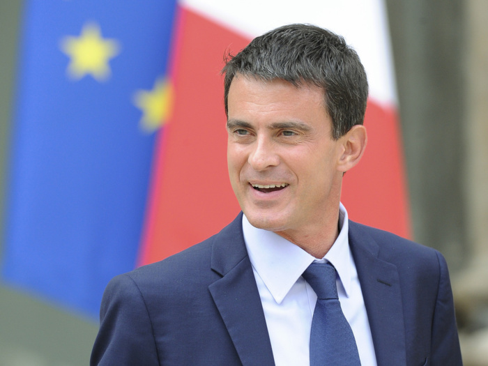 Manuel Valls en visite à Dakar pour 48 heures Manuel Valls en visite à Dakar pour 48 heures