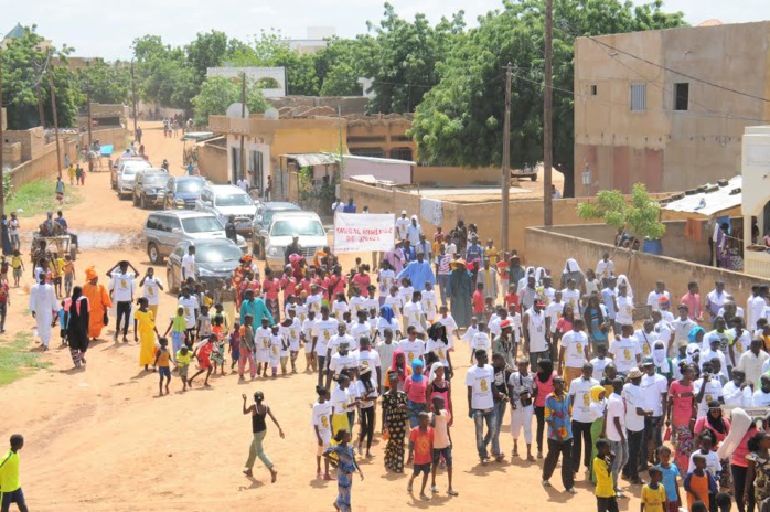 Le Colonel Birame Wone, ancien aide de camp du Président Senghor à Amy Sarr Fall : " Vous êtes un signal d'espoir pour la jeunesse de Kanel " Le Colonel Birame Wone, ancien aide de camp du Président Senghor à Amy Sarr Fall : " Vous êtes un signal d'espoir pour la jeunesse de Kanel "