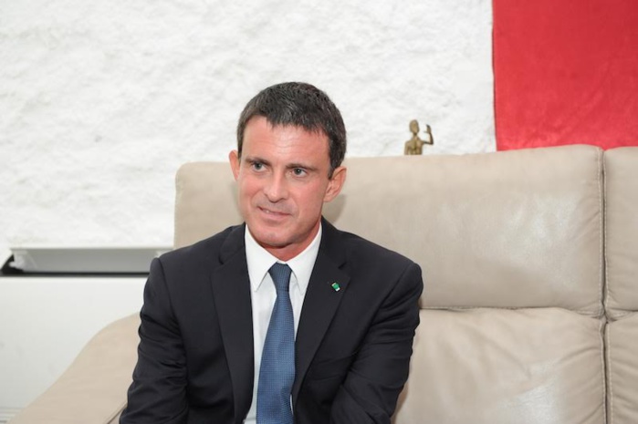 Manuel Valls salue l'apport des entreprises françaises à l'économie sénégalaise