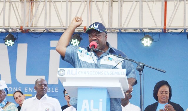 Gabon : la Cour constitutionnelle valide la réélection de Ali Bongo Ondimba (Jeune Afrique)