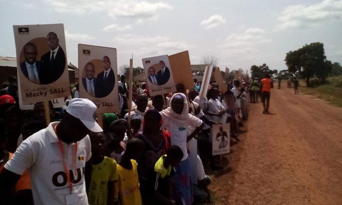 Les images de l'accueil exceptionnel du Président Macky SALL à Tambacounda par le Dg de  la SN HLM Mamadou Kassé
