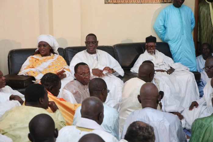 LE PRÉSIDENT MACKY SALL AU KHALIFE DES MOURIDES : « Je ne parlerai de Ila’a Touba tant qu’elle n’est pas inaugurée… Un hôpital de 40 milliards sera construit » LE PRÉSIDENT MACKY SALL AU KHALIFE DES MOURIDES : « Je ne parlerai de Ila’a Touba tant qu’elle n’est pas inaugurée… Un hôpital de 40 milliards sera construit »