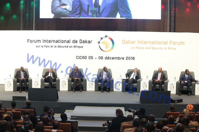 Les images du Forum international de Dakar sur la Paix et la Sécurité Les images du Forum international de Dakar sur la Paix et la Sécurité