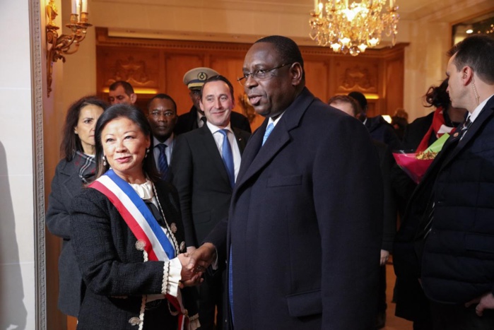 Les images de l'accueil du président Macky Sall à Paris Les images de l'accueil du président Macky Sall à Paris