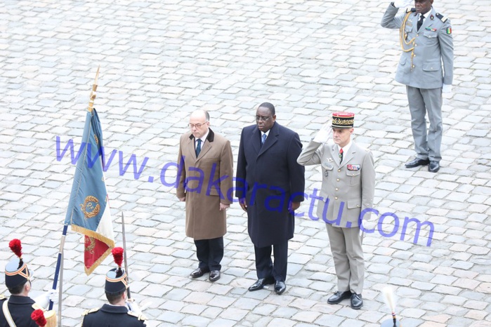 MACKY SALL À L’HÔTEL DES INVALIDES - Une solennité calibrée dans le temps et dans l’espace MACKY SALL À L’HÔTEL DES INVALIDES - Une solennité calibrée dans le temps et dans l’espace