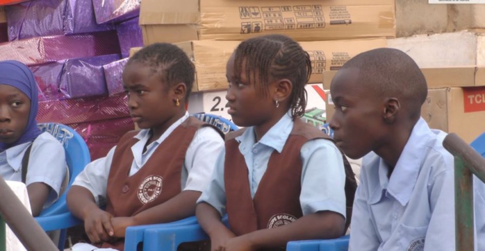 Arbre de Noël : Keur Massar accueille pour la première fois le père Noël.