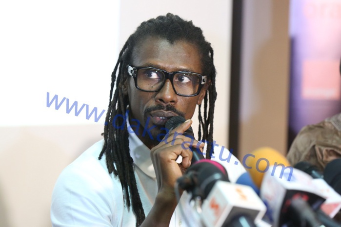Aliou Cissé : « Comme un capitaine, Macky Sall a motivé les troupes….» Aliou Cissé : « Comme un capitaine, Macky Sall a motivé les troupes….»