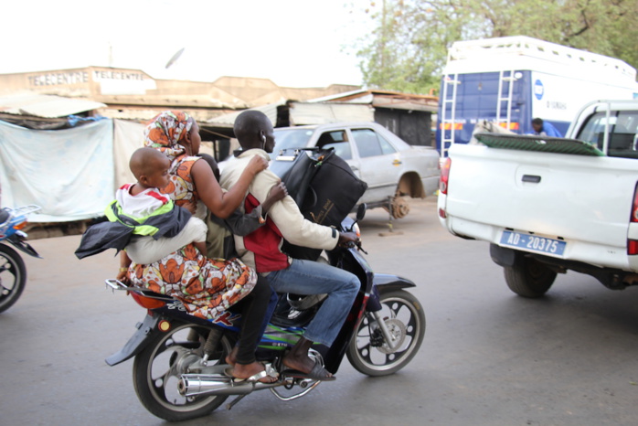 Exclusivité Dakaractu / Dioguine Gomis, maire de Karang : « Ma commune a accueilli 1275 refugiés dont 1030 Gambiens » Exclusivité Dakaractu / Dioguine Gomis, maire de Karang : « Ma commune a accueilli 1275 refugiés dont 1030 Gambiens »