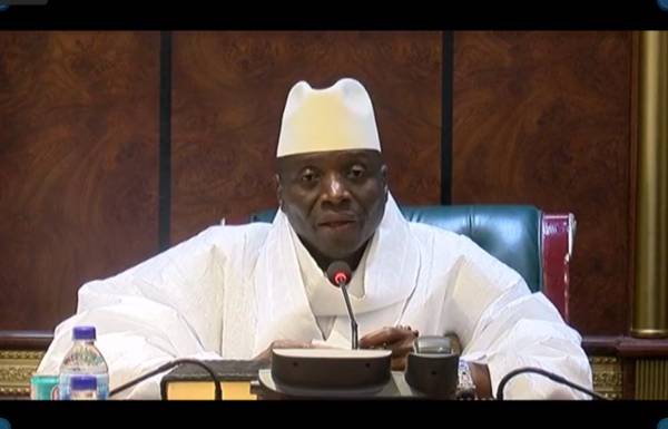 GAMBIE : Yaya Jammeh annonce son départ à la télévision nationale
