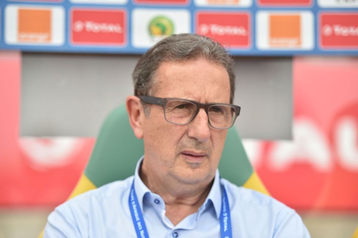 CAN 2017 - ALGÉRIE : LEEKENS DÉMISSIONNE ! CAN 2017 - ALGÉRIE : LEEKENS DÉMISSIONNE !