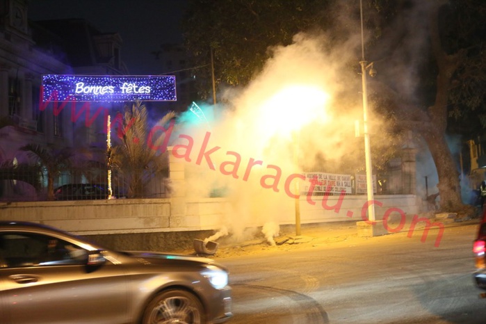 CONFÉRENCE DE PRESSE DES ÉLUS DE DAKAR : Echauffourées entre la police et les partisans de l'opposition
