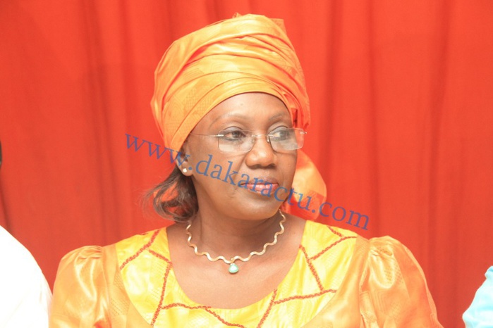 PRÉSIDENTIELLE 2019 - Aminata Tall sort «  les gros moyens » et promet de « plumer » l’opposition.