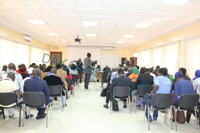 Lancement de la licence professionnelle gestion des PMI/PME : Le CESAG et le groupe Total ouvrent un nouveau chapitre dans la politique de formation Lancement de la licence professionnelle gestion des PMI/PME : Le CESAG et le groupe Total ouvrent un nouveau chapitre dans la politique de formation