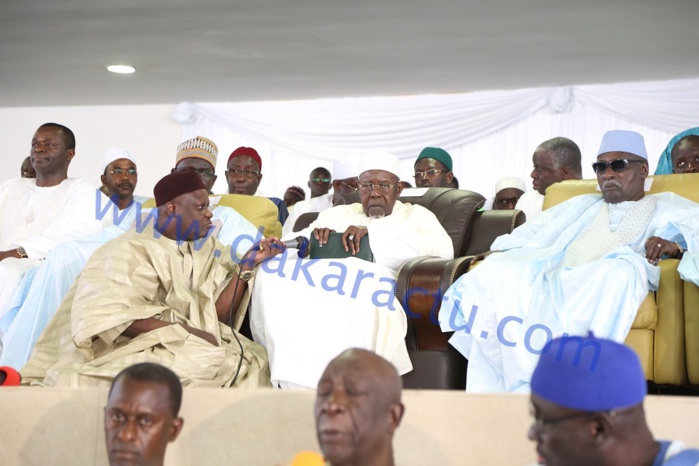 Les images de la cérémonie officielle du ziar général à Tivaouane Les images de la cérémonie officielle du ziar général à Tivaouane