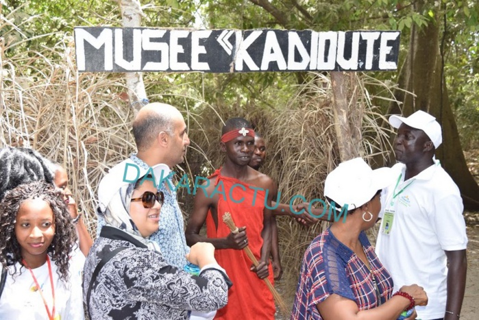 Semaine du tourisme interne au Cap Skiring : Les images de la visite des musées diola de Diembering Semaine du tourisme interne au Cap Skiring : Les images de la visite des musées diola de Diembering