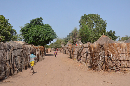 Diakha Guémédjé : Ce village Sénégalais qui se situait en territoire Guinéen et qui a failli déclencher une guerre entre les deux pays.
