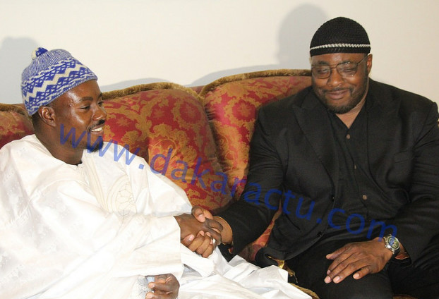 Images : Visite d’une délégation de la communauté de l’Imam Wareeth Deen Muhammad (Etats-Unis), chez Serigne Bass Abdou Khadre.