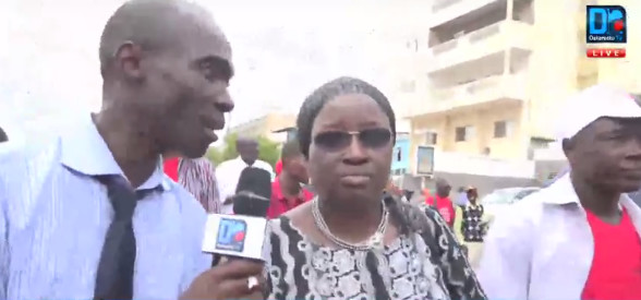 MARCHE DE LA PRESSE : Héléne Tine s'en prend à " cette bande d'hommes de presse vautrés autour de l'exécutif et qui n'a jamais levé le plus petit doigt "