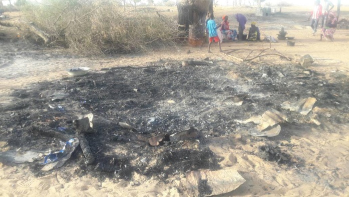 CASES BRÛLÉES À NDINDY - 11 personnes placées sous mandat de dépôt... Vive tension dans l'air ! CASES BRÛLÉES À NDINDY - 11 personnes placées sous mandat de dépôt... Vive tension dans l'air !