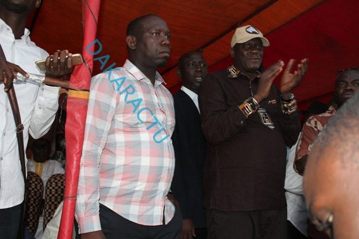 Meeting  de l’APR de Ziguinchor : Forte mobilisation de Benoît Sambou